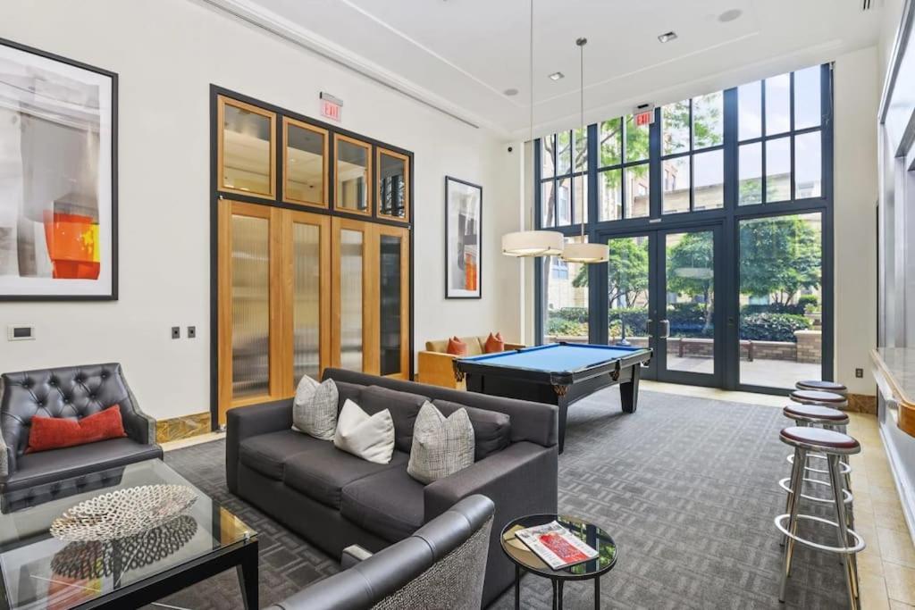 Condo With Gym And Pool In Pentagon City 8Min To Dca Arlington Esterno foto
