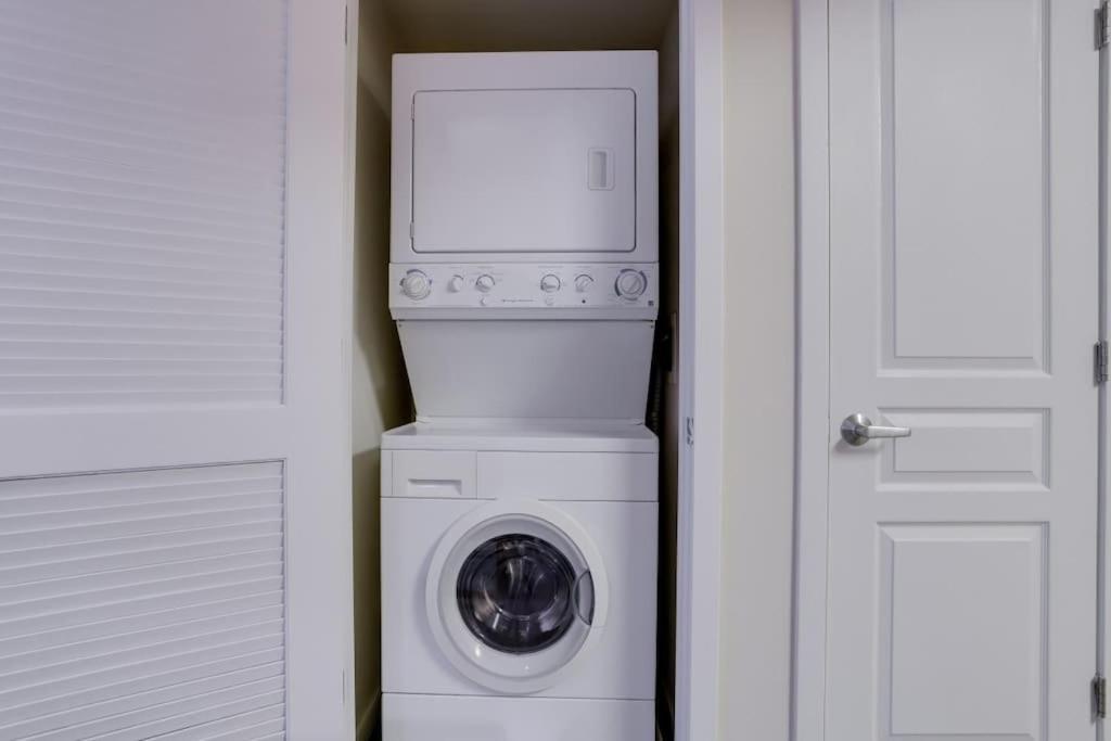 Condo With Gym And Pool In Pentagon City 8Min To Dca Arlington Esterno foto