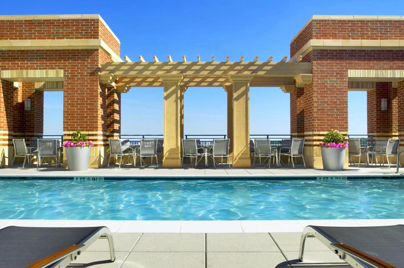 Condo With Gym And Pool In Pentagon City 8Min To Dca Arlington Esterno foto
